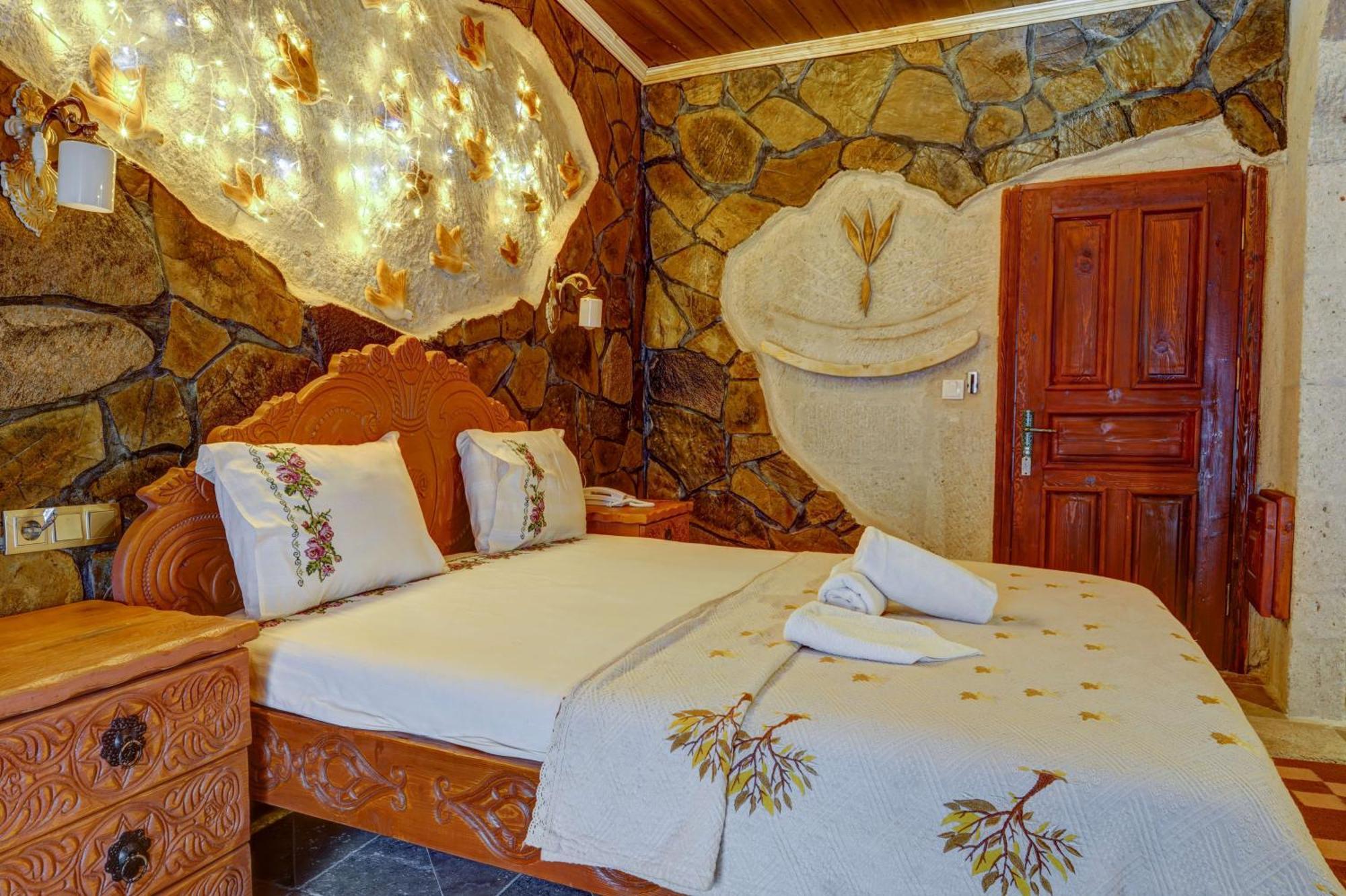 Ask-I Nare Cave Hotel - Swimming Pool & Spa Nevşehir Bagian luar foto